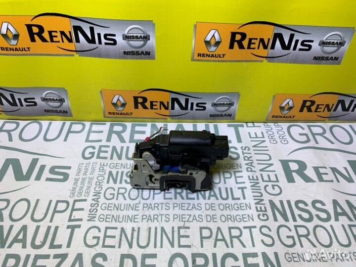 Замок двери задний Renault Duster