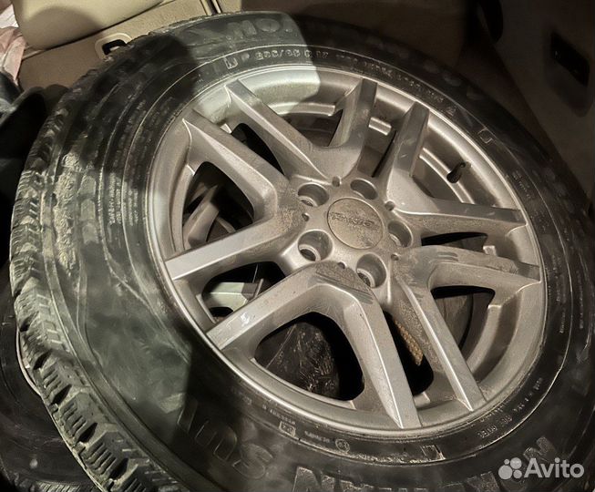 R17 Nokian Tyres Nordman SUV 235/65, PCD 5x120 DIA 72.6