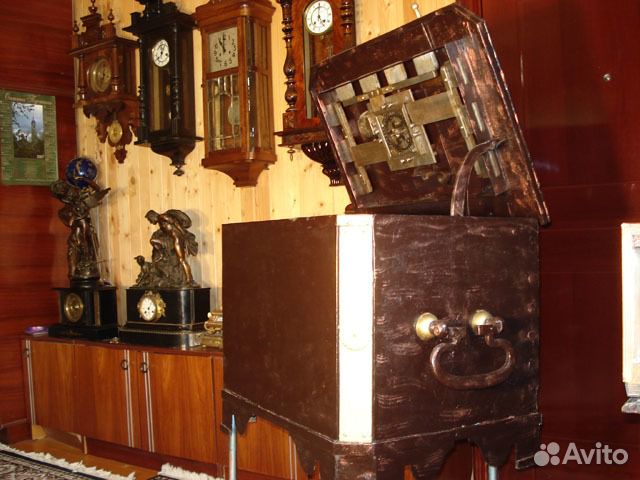 Сейф-сундук. Старинный. Секретный замок