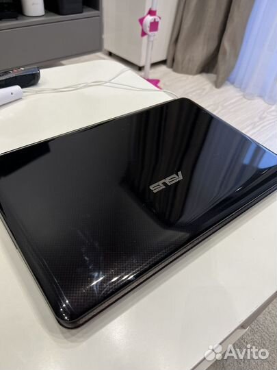Ноутбук asus