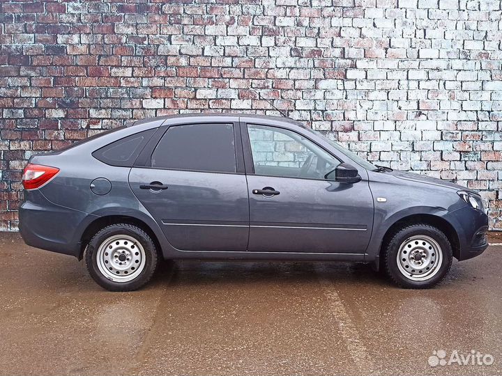 LADA Granta 1.6 МТ, 2018, 55 213 км