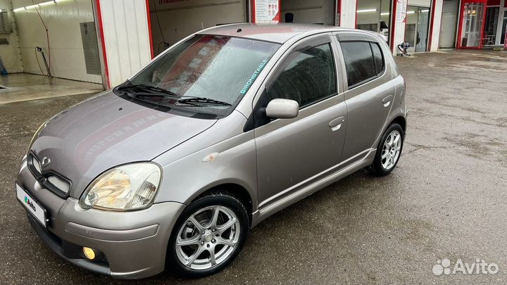 Toyota Vitz 1.3 AT, 2001, 300 000 км