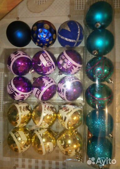 Елочные игрушки разные