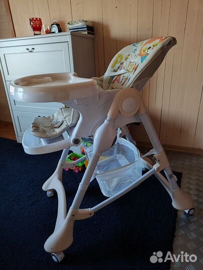 Детское кресло для кормления