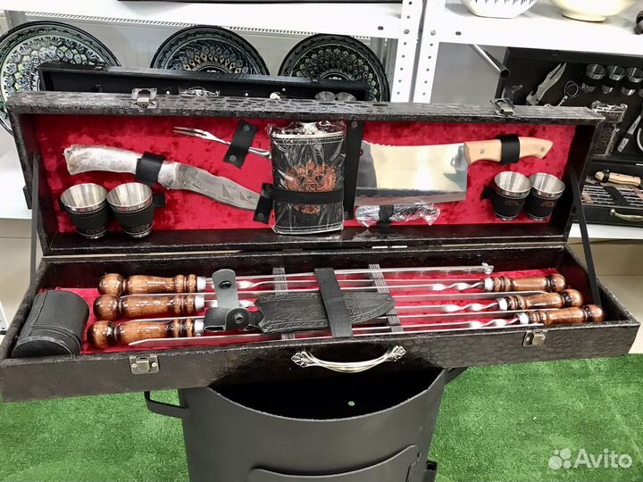 Подарочный набор шампуров в кейсе