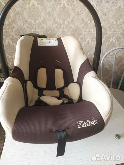 Кресло качалка для ребенка в машину