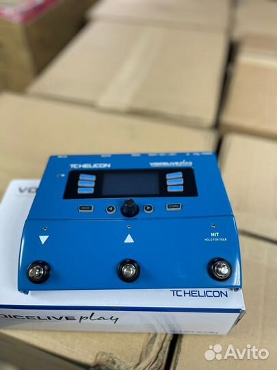 Процессор эффектов TC helicon voicelive play