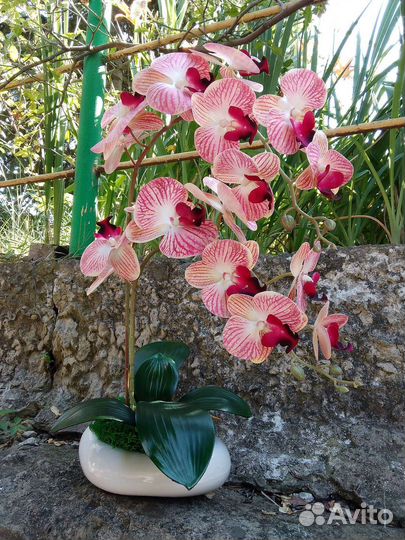 Орхидея искусственная