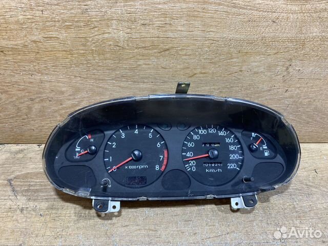 Панель приборов Hyundai Lantra бензин 1121010