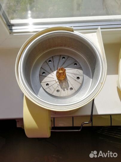 Соковыжималка Росинка свсп-202