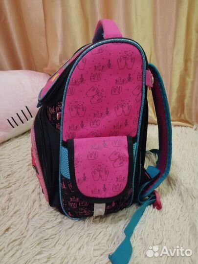 Школьный рюкзак