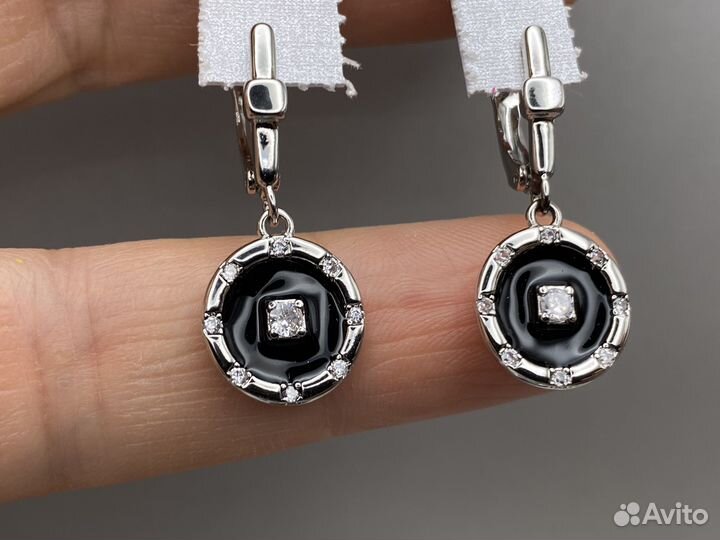 Серьги в стиле Bvlgari