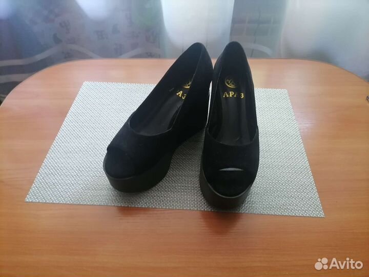 Женские вещи