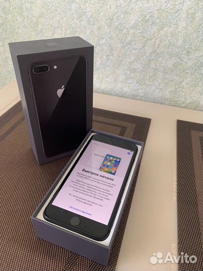 Телефон iPhone 8 plus