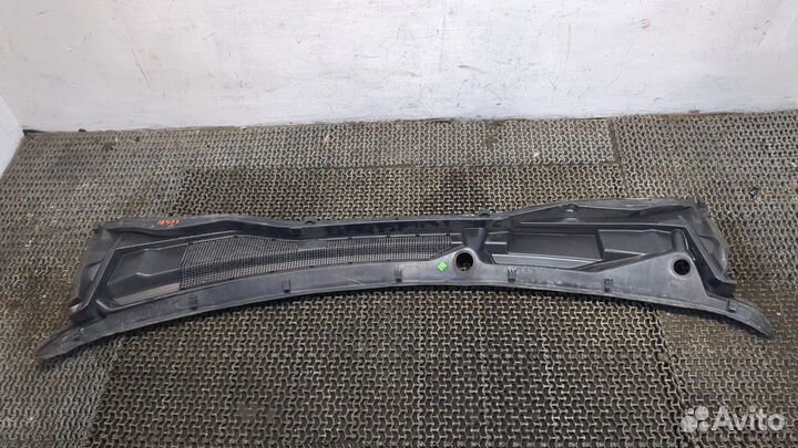 Жабо под дворники Toyota 4 Runner, 2003