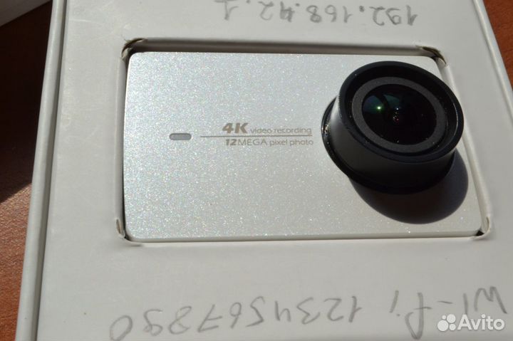 Экшн камера xiaomi yi 4k