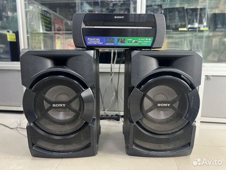 Музыкальный центр Sony shake-X30D