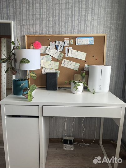 Письменный стол IKEA micke mikke микке
