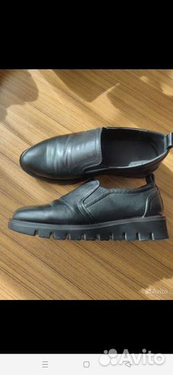 Женская обувь