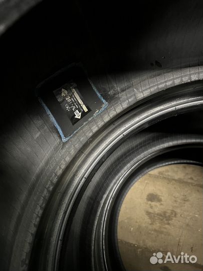 Bridgestone Blizzak Spike-01 225/55 R17