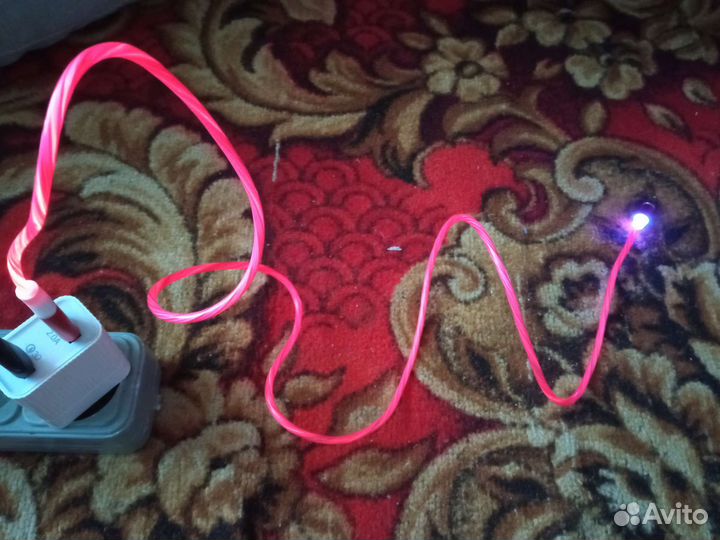 Светящийся, магнитный кабель зарядки