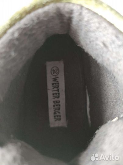 Ботинки/ кроссовки детские 24р