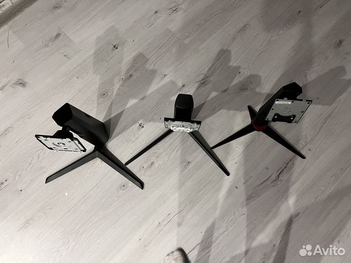 Стойки для мониторов настольные