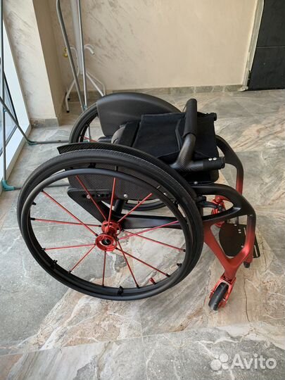 Инвалидная коляска активного типа карбон Icross