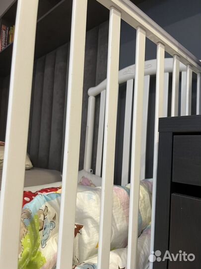 Детская кроватка