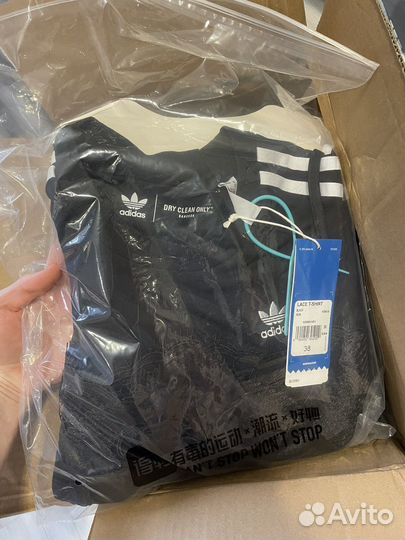 Женские вещи