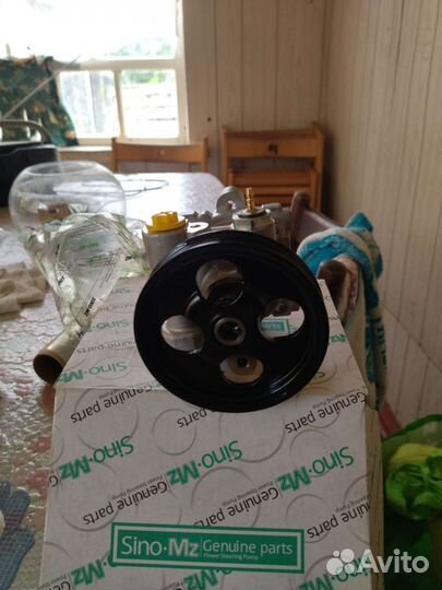 Продам насос Гур митсубиши монтеро спорт 1