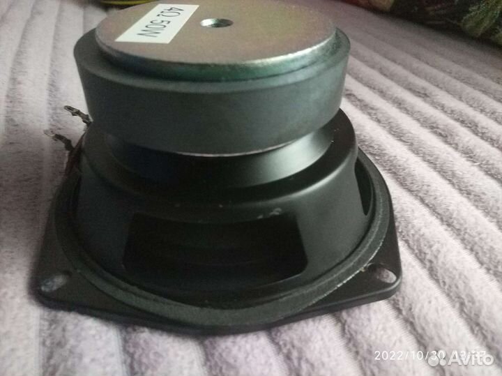 Динамик для сабвуфера