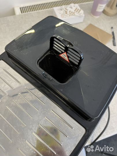 Кофемашина delonghi