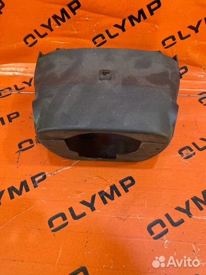 Кожух рулевой колонки Toyota Wish ZGE20 2ZR-FAE