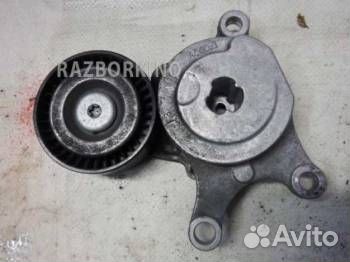 Натяжитель ремня Мерседес