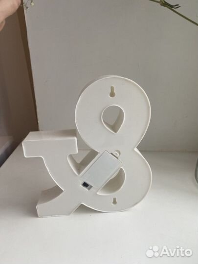 Ночник в виде буквы