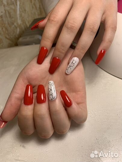 Мастер маникюра