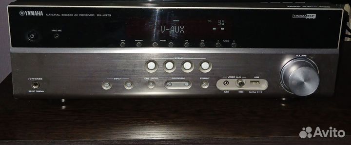 Av ресивер yamaha RX-V373