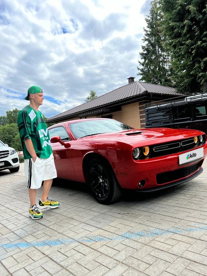 Dodge Challenger: фото владельца