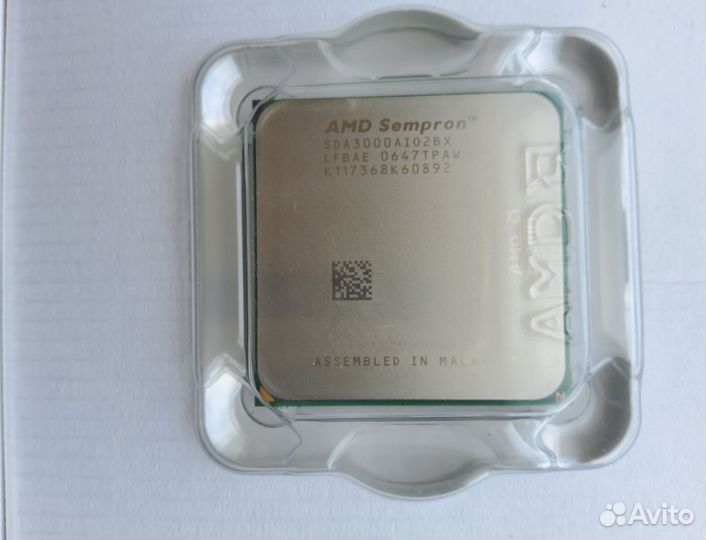 Процессор AMD Sempron 3000+