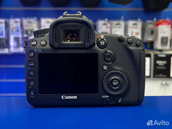 Фотоаппарат Canon 5D Mark III body/id-7735
