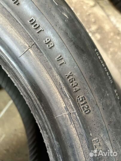 Pirelli P Zero PZ4 235/50 R20