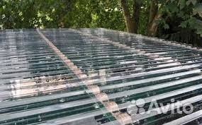 Кровельный монолитный поликарбонат