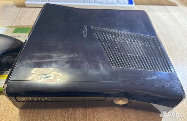 Xbox 360 slim прошитый