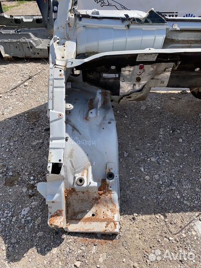 Передняя часть кузова Ssangyong Kyron D20DT 2008