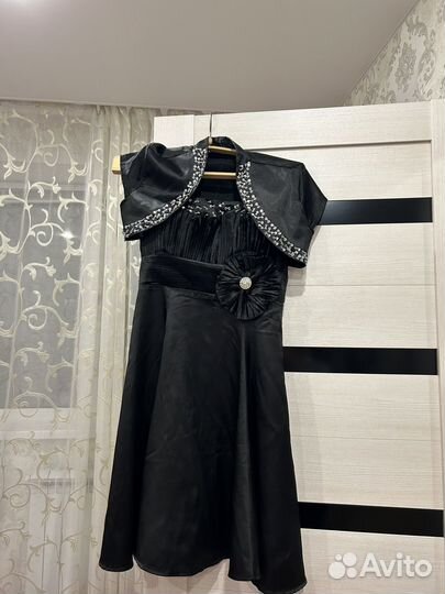 Вечернее платье женское