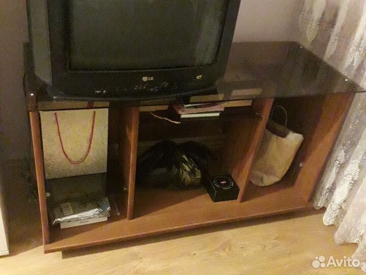 Тумба под телевизор
