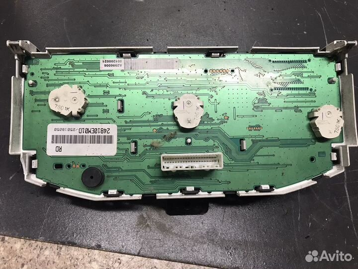Панель приборов Ниссан Тиида C11. 2007-2014 год
