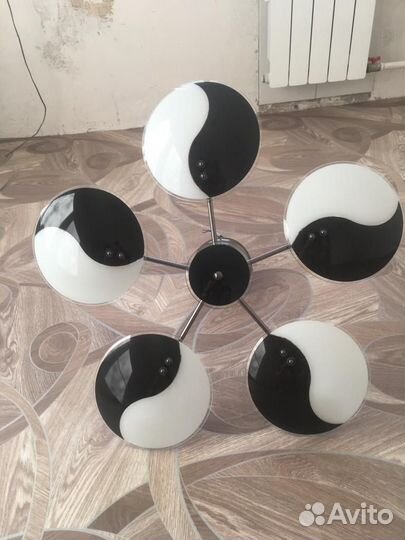 Люстра потолочная бу