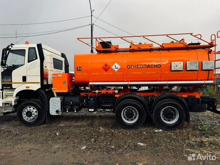 Услуги бензовоза топливозаправщика